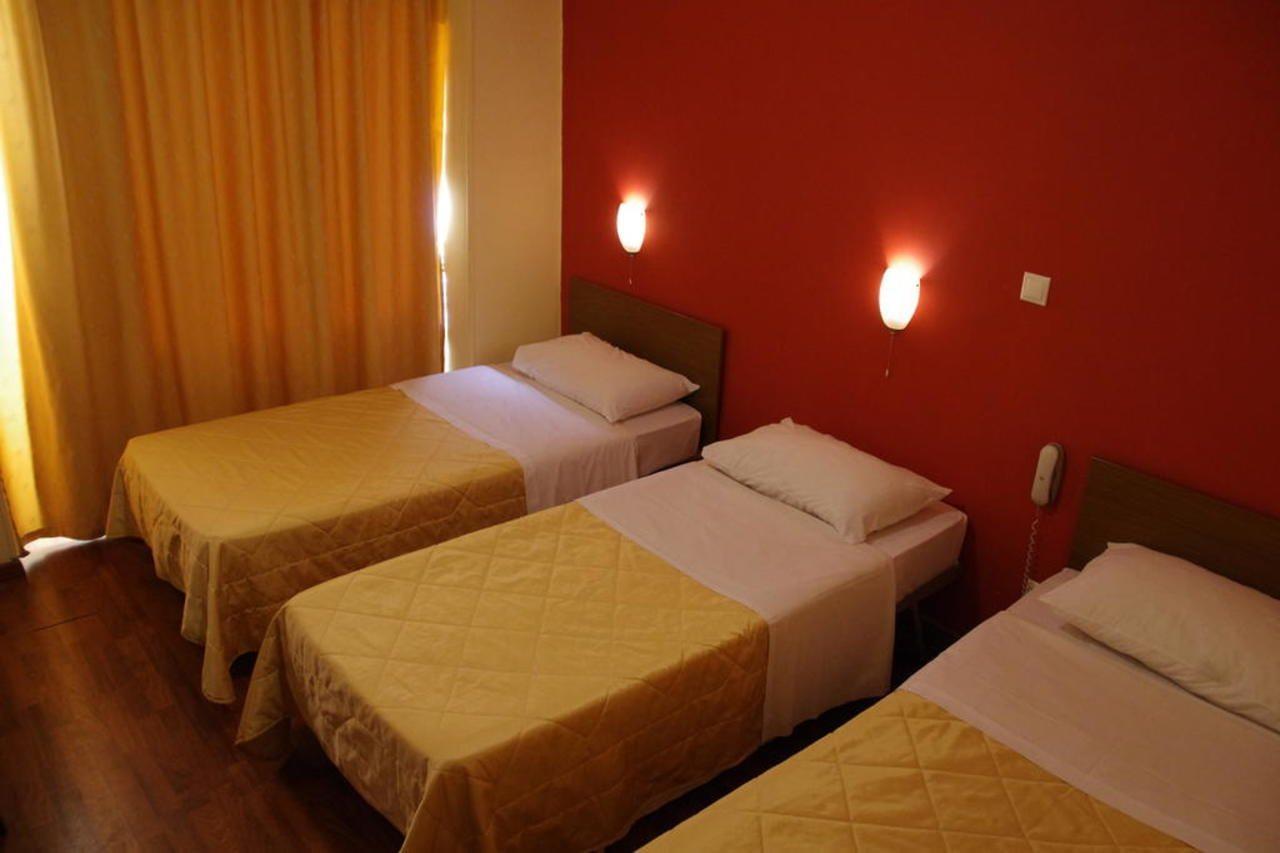 Hotel Exarchion Athene Buitenkant foto